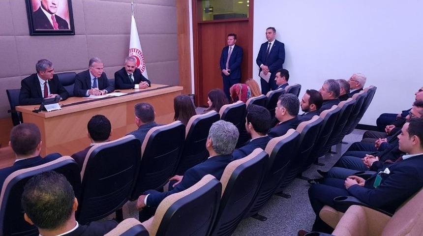 Ak Parti Merkez İl&ccedil;e Teşkilatı Grup Toplantısına Katıldı