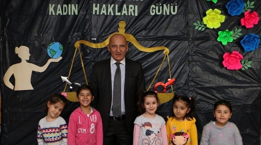 Başkan Altınok &Ouml;z, D&uuml;nya Kadın Hakları G&uuml;n&uuml;n&uuml; Kutladı