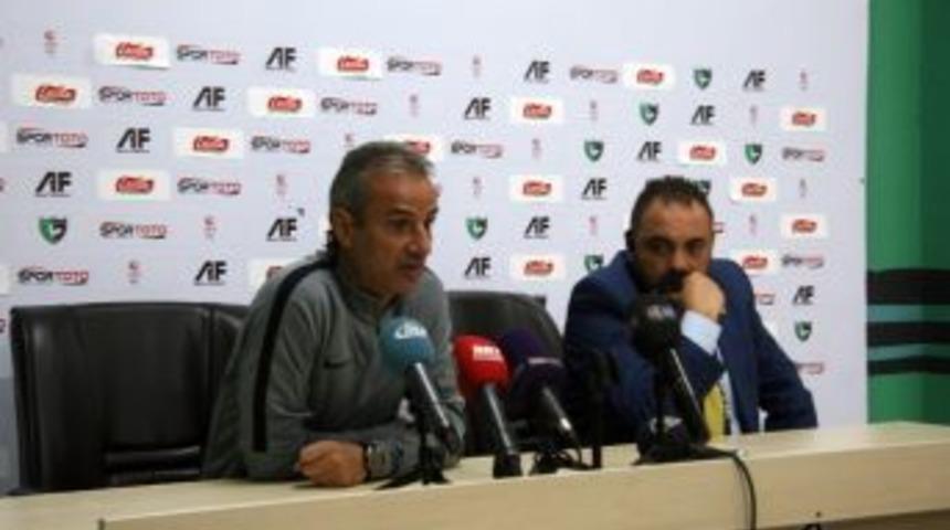 İsmail Kartal Hakeme Y&uuml;klendi