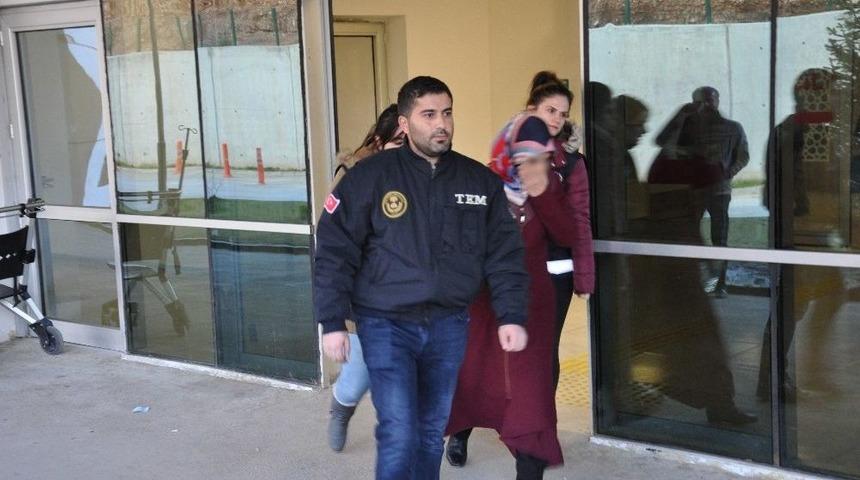 Fetö’nün Ev Ablalarına Operasyon: 5 Gözaltı