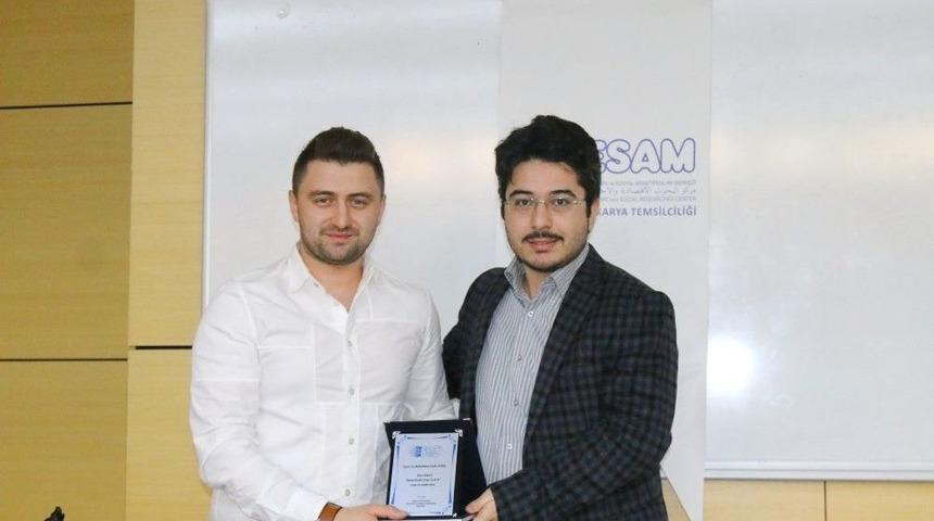 Saü’de ‘kuşatma Altındaki Türkiye’ Konulu Konferans Düzenledi