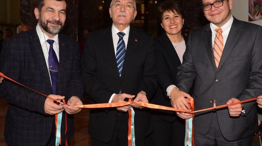 Esog&uuml;&rsquo;de Frida Kahlo Ve Diego Sergisi İle &Ccedil;ağdaş Meksika Filmleri Festivali&rsquo;nin A&ccedil;ılışı Yapıldı