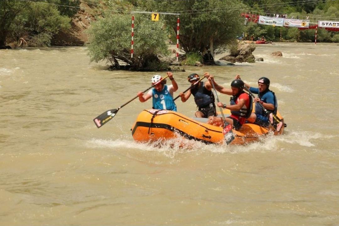 T&uuml;rkiye Rafting Şampiyonası Tunceli&rsquo;de Başladı