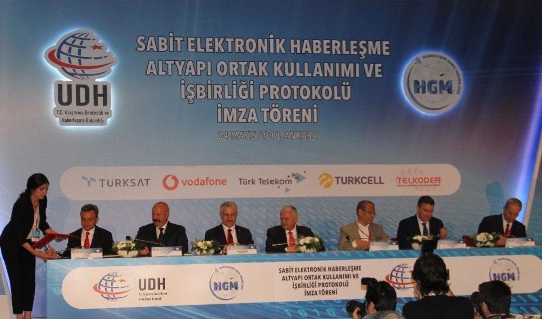 Sabit Elektronik Haberleşme Altyapısının Kiralanması Protokol&uuml; İ&ccedil;in İmzalar Atıldı