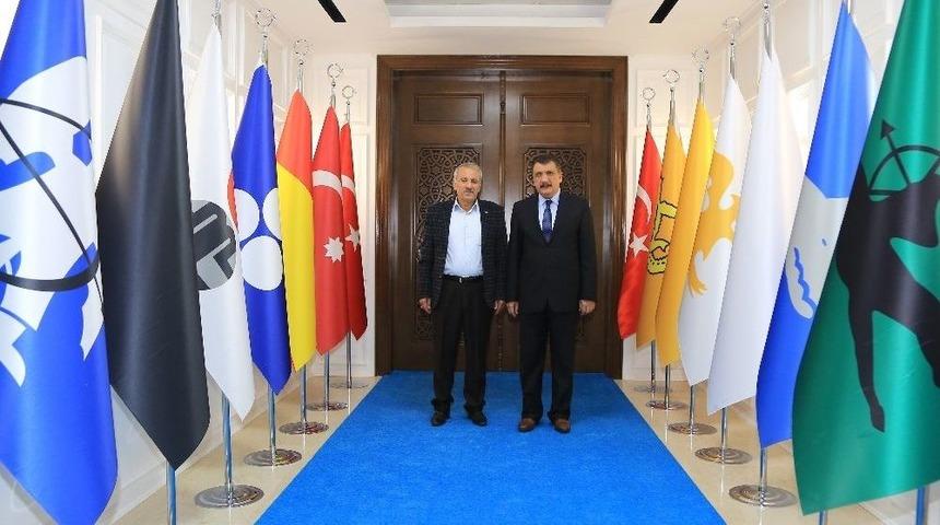 Milletvekili Şahin&rsquo;den Battalgazi Belediyesine Hayırlı Olsun Ziyareti