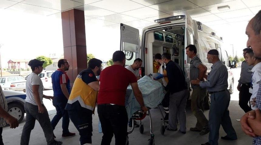 İnşattan D&uuml;şen Gen&ccedil; Ağır Yaralandı