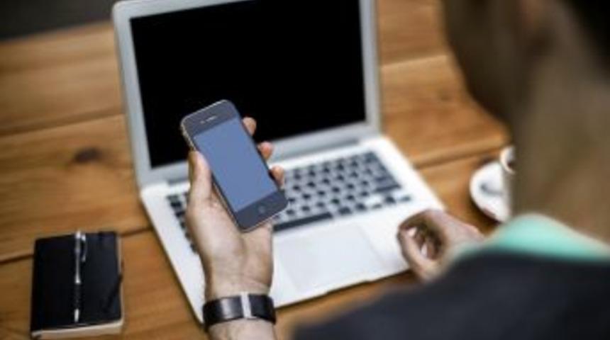 T&uuml;rkiye&rsquo;de &Ccedil;alışanların Y&uuml;zde 95&rsquo;i Mobil Oyun Oynuyor