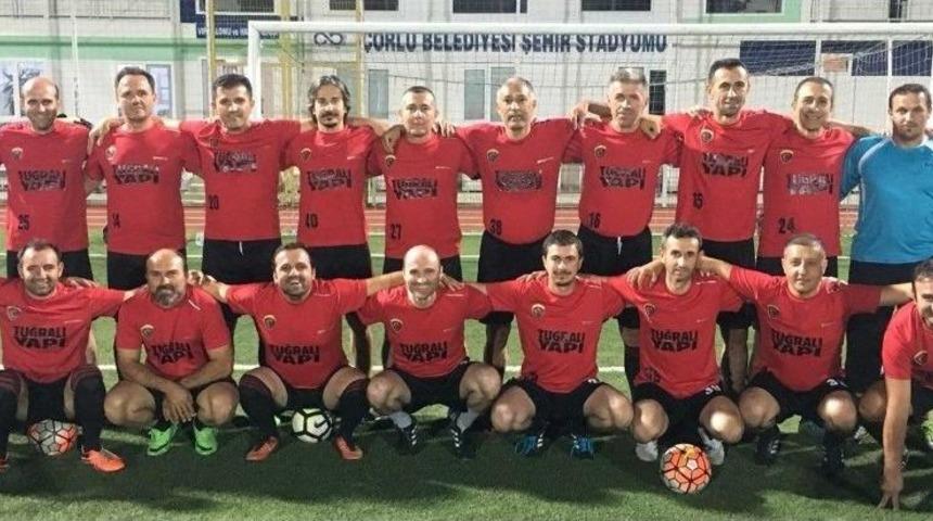 &Ccedil;orlu Masterler Şampiyonluk Yolunda Emin Adımlarla İlerliyor