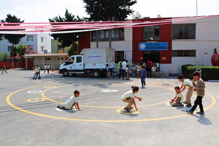 Mersin’de Okullar, Geleneksel Oyunlarla Şenleniyor