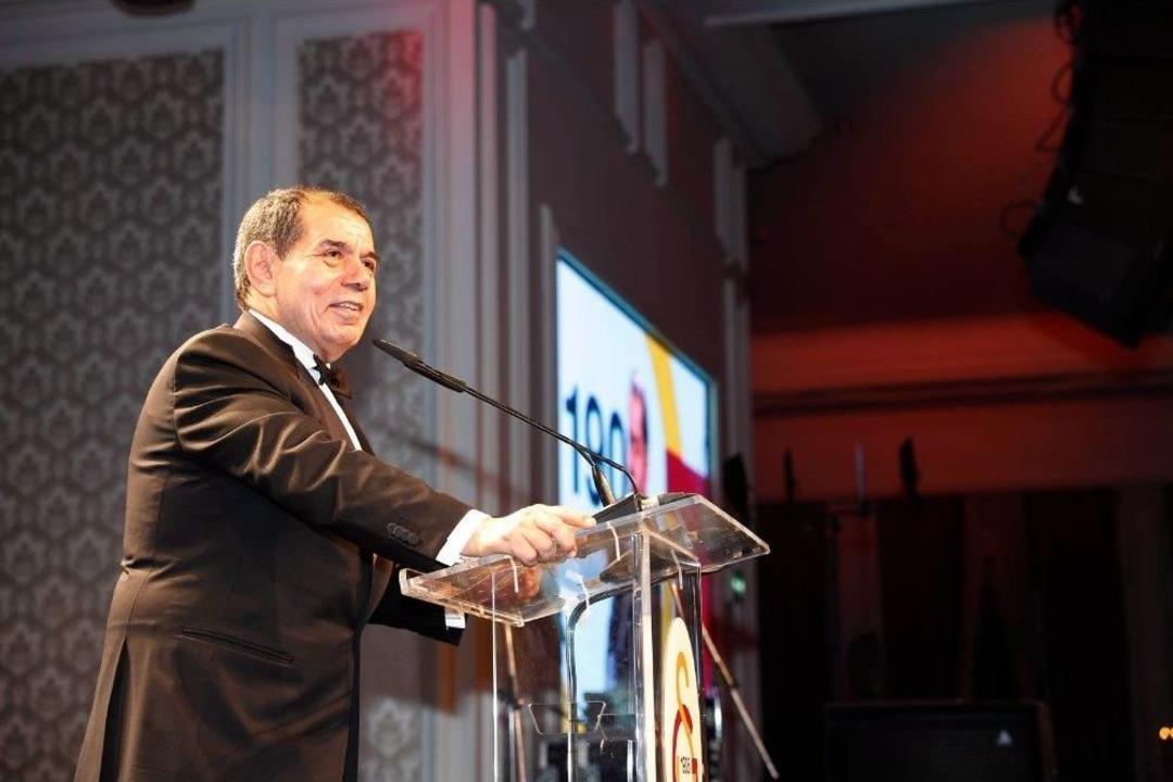 Galatasaray&rsquo;da Birlik Ve Beraberlik Gecesi