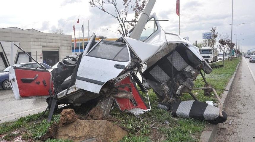 İkiye B&ouml;l&uuml;nen Ara&ccedil;ta Can Verdi