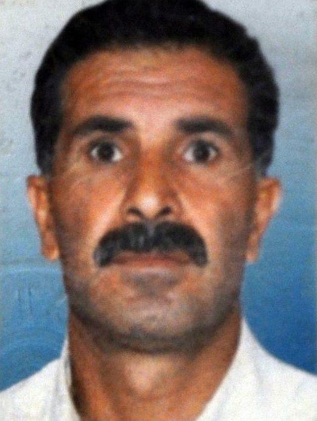 İkiye Bölünen Araçta Can Verdi 2