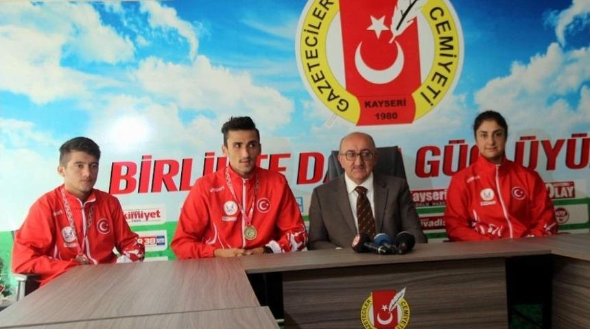 Muay Thai Dünya Şampiyonu Ali Doğan: