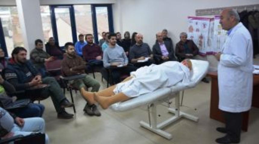 İzmit Belediyesi Arama Kurtarma Ekibine İlk Yardım Eğitimi