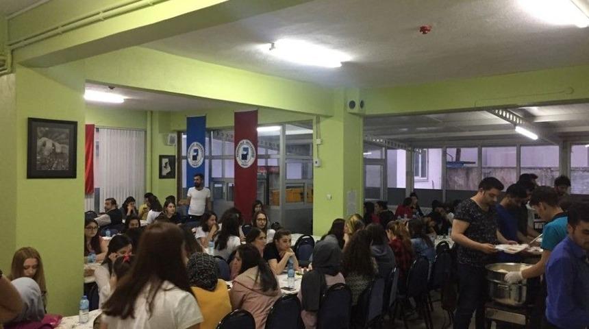 Kale Myo &Ouml;ğrenci Ve Personeli İftar Yemeğinde Bir Araya Geldi