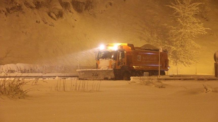 Bolu Dağı&rsquo;nda Kar Yağışı Şiddetini Artırdı
