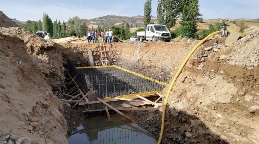 Maski&rsquo;den Dere Temizlik Ve Kanalizasyon &Ccedil;alışması