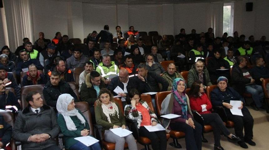 Ak&ccedil;akoca&rsquo;da Kadroya Ge&ccedil;en Personele İş Sağlığı Ve G&uuml;venliği İşe Giriş Eğitimi Verildi