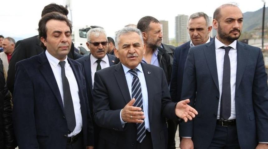 Melikgazi&rsquo;de Taşkın Koruma Kanalı Ve K&ouml;pr&uuml; İnşaatları Devam Ediyor