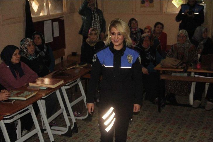 Polisten Camide Kadınlara Eğitim G2
