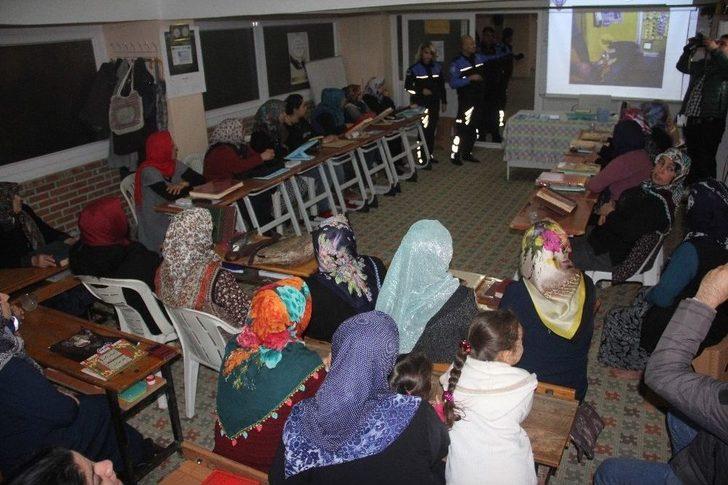 Polisten Camide Kadınlara Eğitim G5