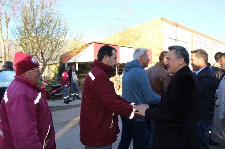 Başkan Tutal, Kadro Sevincini Çalışanları İle Kutladı G2