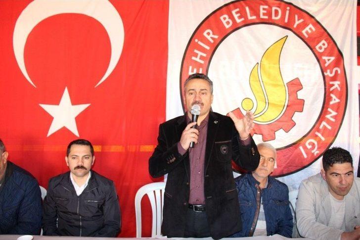 Başkan Tutal, Kadro Sevincini Çalışanları İle Kutladı G5