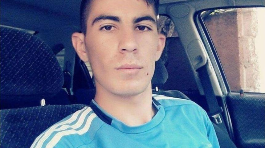 Gelin Arabasından 15 Bin Liralık Altın Çaldı