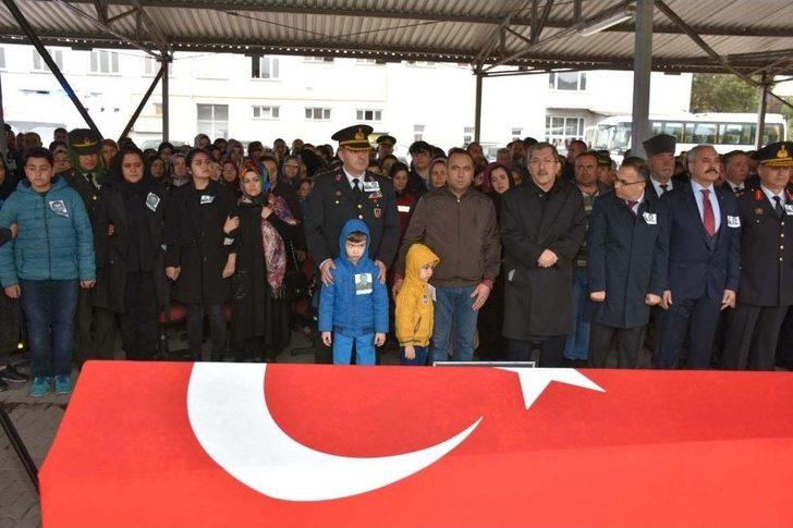Karabük Şehitlerini Uğurluyor G4