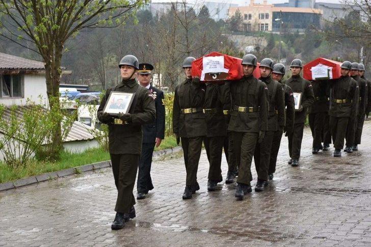 Karabük Şehitlerini Uğurluyor G5