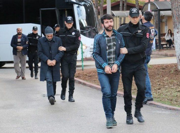 Pkk Bombacısıyla İrtibatlı 32 Üniversiteli Adliyeye Sevk Edildi G1