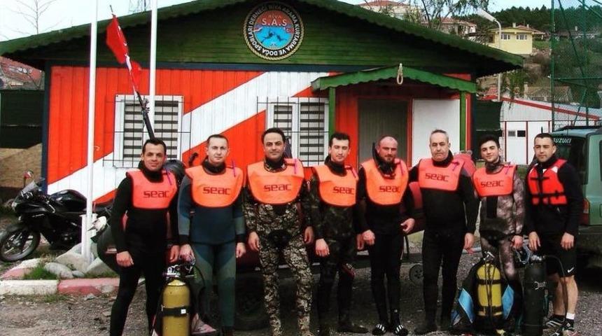 Eğitime Gittiler, Denize D&uuml;şen Vatandaşı Kurtardılar