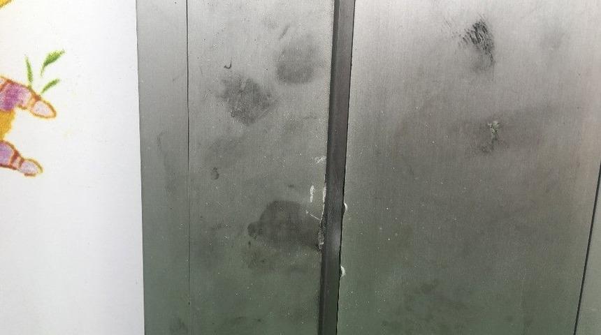 (özel Haber) Anaokulunun Kapsını Levye İle Kıran Hırsızlar Kamerada