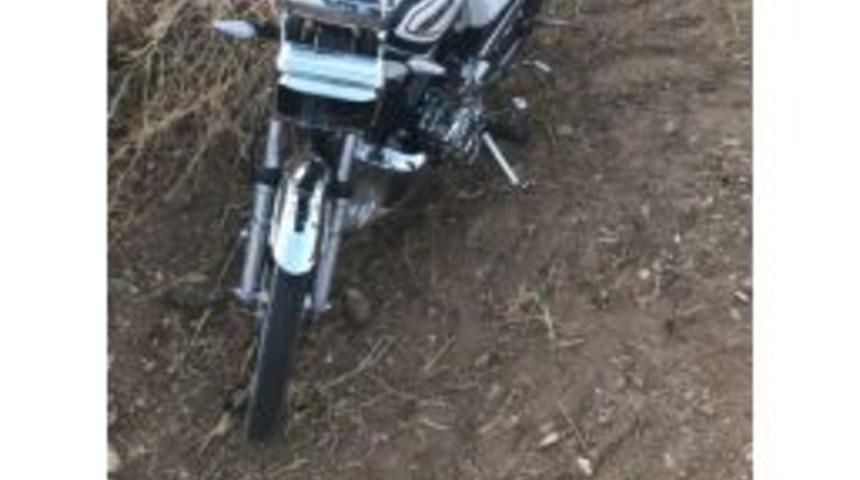 Terk Edilmiş Motosiklet &Ccedil;alıntı &Ccedil;ıktı