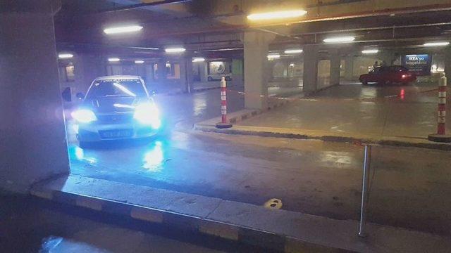 (özel Haber) Bayrampaşa’da Trafik Magandaları Bu Kez Halka Açık Otoparkta Sahneye Çıktı