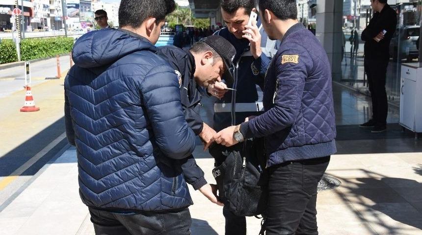 Antalya&rsquo;da 975 Polisle Huzur Uygulaması