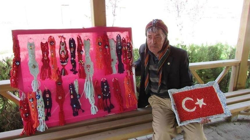 &rsquo;bayrak&ccedil;ı Dede&rsquo;den Tsk&rsquo;nın Yerli Ara&ccedil;ları İ&ccedil;in Nazar Boncuğu