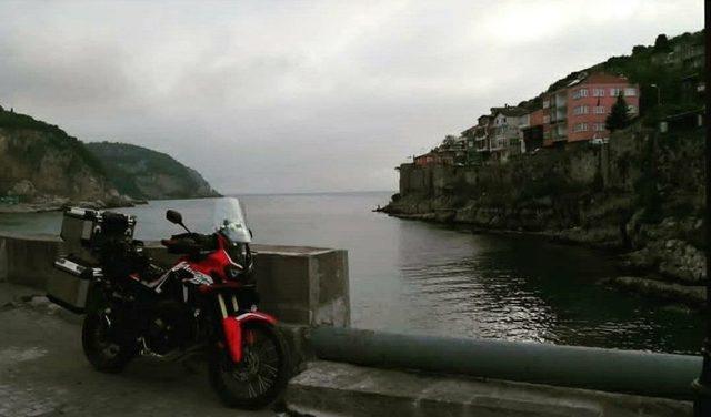 Singapur’dan Yola Çıktı, Motosikletiyle Kastamonu’ya Ulaştı