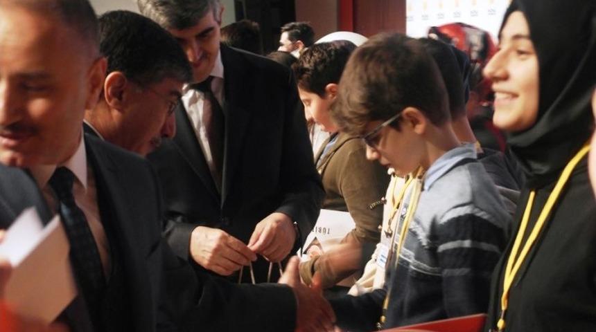 &Ccedil;ınar Koleji, 12.t&uuml;bitak Proje Yarışmasında Birincilikleri Topladı