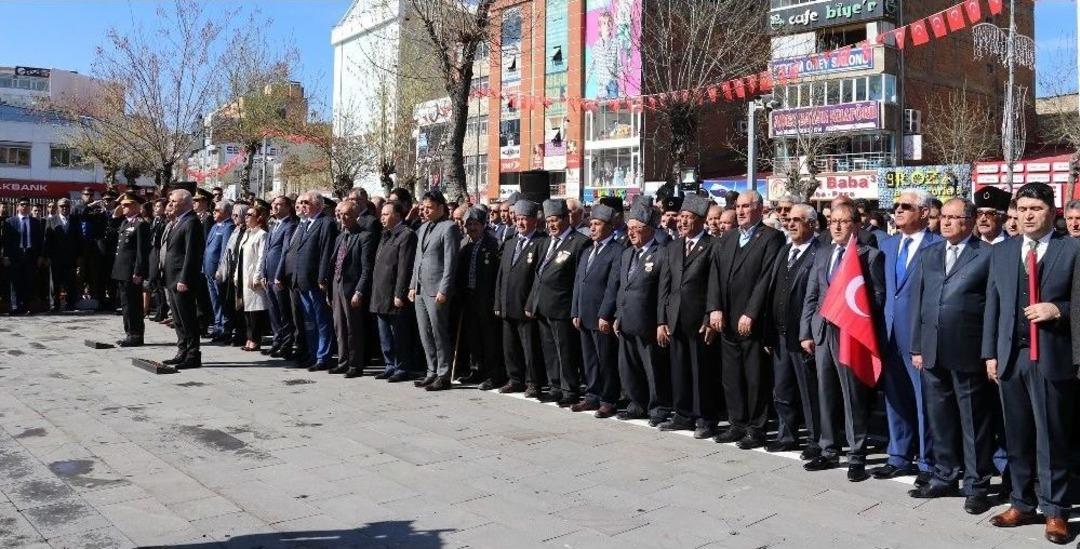 Vali Zorluoğlu: "&ouml;n&uuml;m&uuml;zde 2023, 2071 Gibi B&uuml;y&uuml;k Kıymet Taşıyan Hedeflerimiz Var"