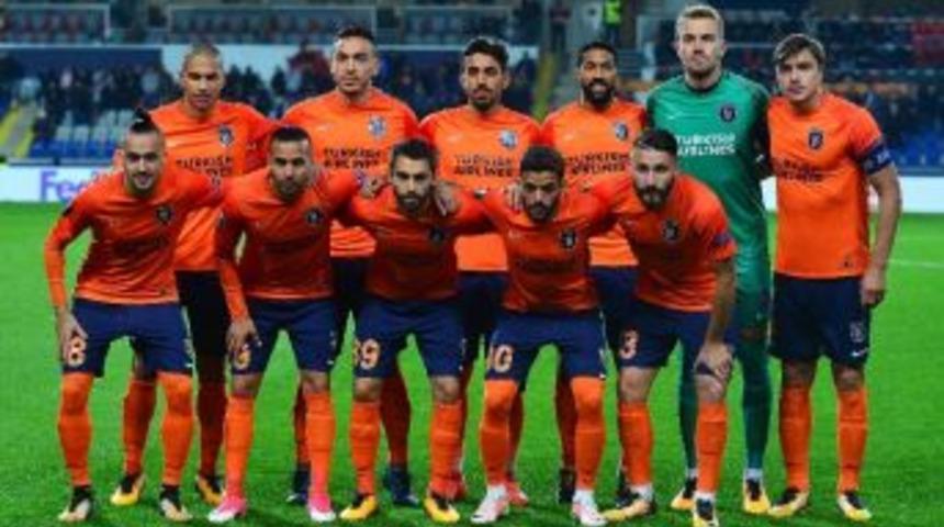 Başakşehir&rsquo;de Tur İ&ccedil;in G&ouml;zler Sahada, Kulaklar Almanya&rsquo;da Olacak