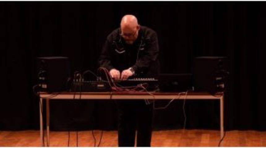 Elektronik M&uuml;zik Ustası Pieter Snapper Anadolu &Uuml;niversitesi&rsquo;ndeydi