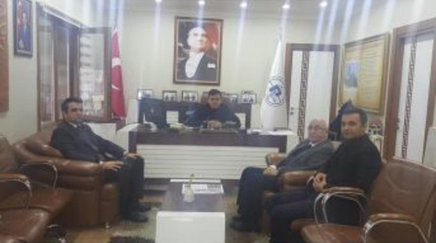 Başkan Yal&ccedil;ın, İl&ccedil;e Milli Eğitim M&uuml;d&uuml;r&uuml; K&ouml;roğlu İle Bir Araya Geldi