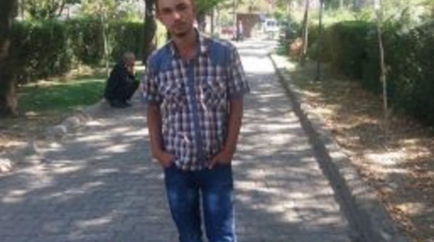 19 Yaşındaki Gen&ccedil; Canına Kıydı