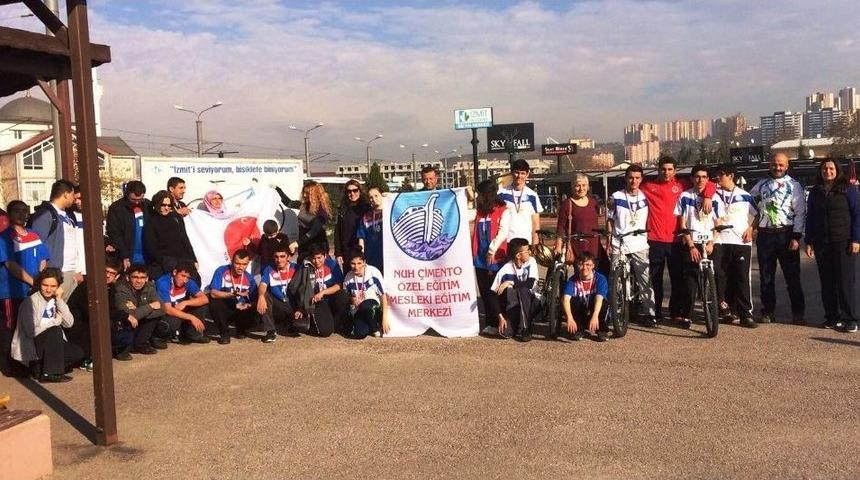 Özel Çocuklar 3 Aralık’ı Pedal Çevirerek Kutladılar