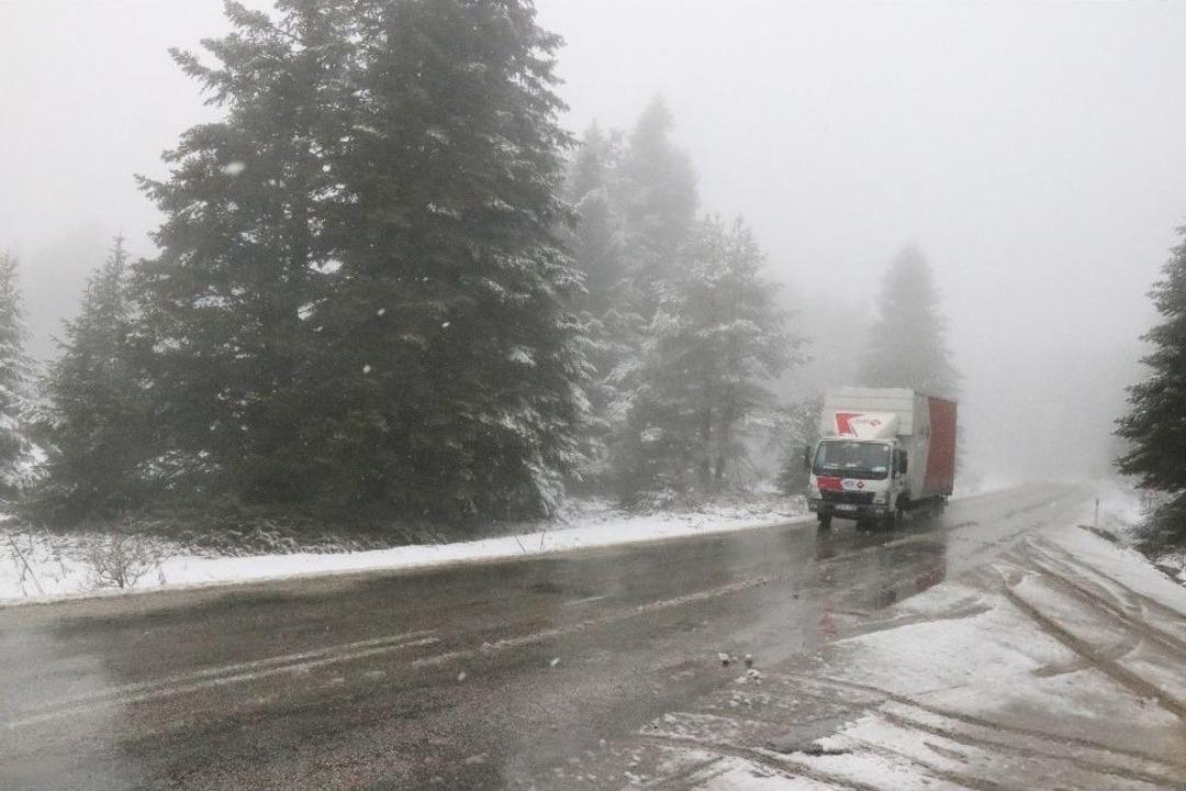 Bolu&rsquo;nun Y&uuml;ksek Kesimlerde Kar Yağışı
