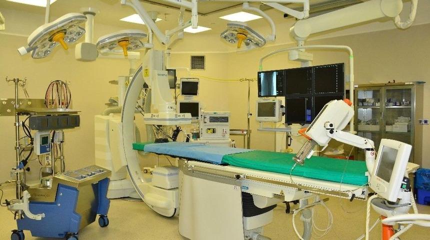 Kalp Ameliyatları Videotorakoskopi İle Artık Daha Kolay