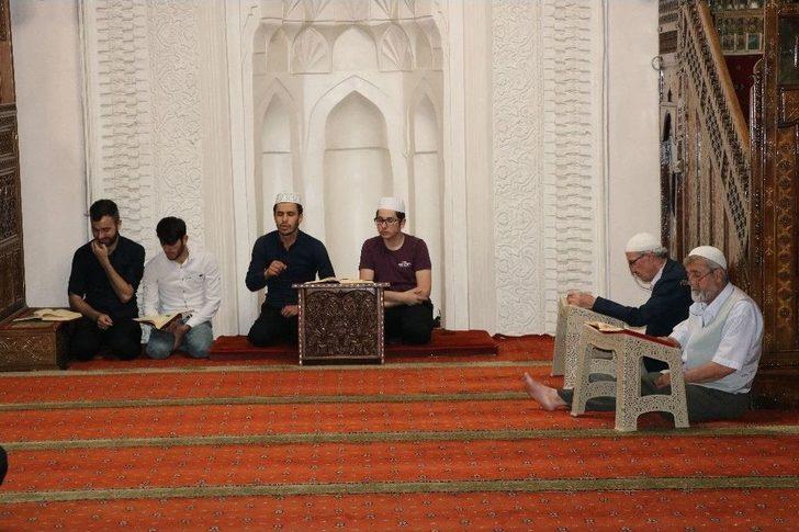 Kahramanmaraş’ta Asırlardır Süren ‘mukabele’ Geleneği G1