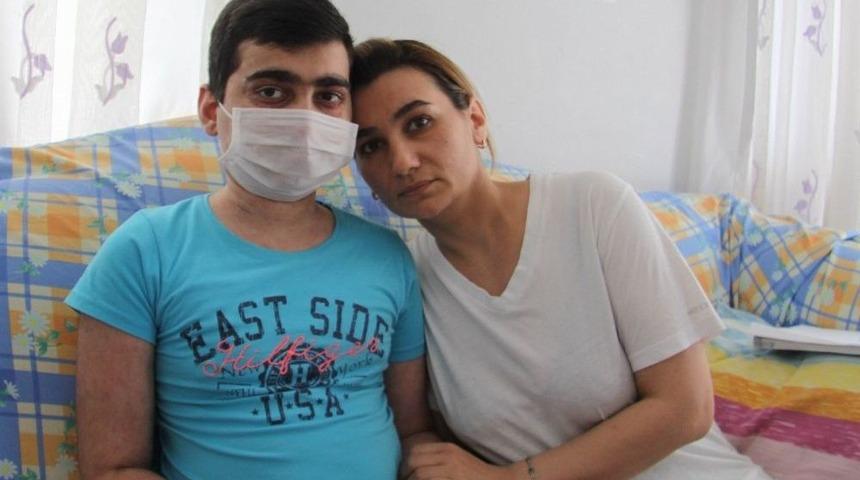 Aplastik Anemi Hastası 15 Yaşındaki Cavit, 457 Bin Tl İle Hayata Tutunacak