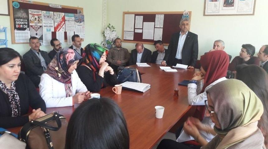 Eğitim Bir-sen&rsquo;den İmza Kampanyası